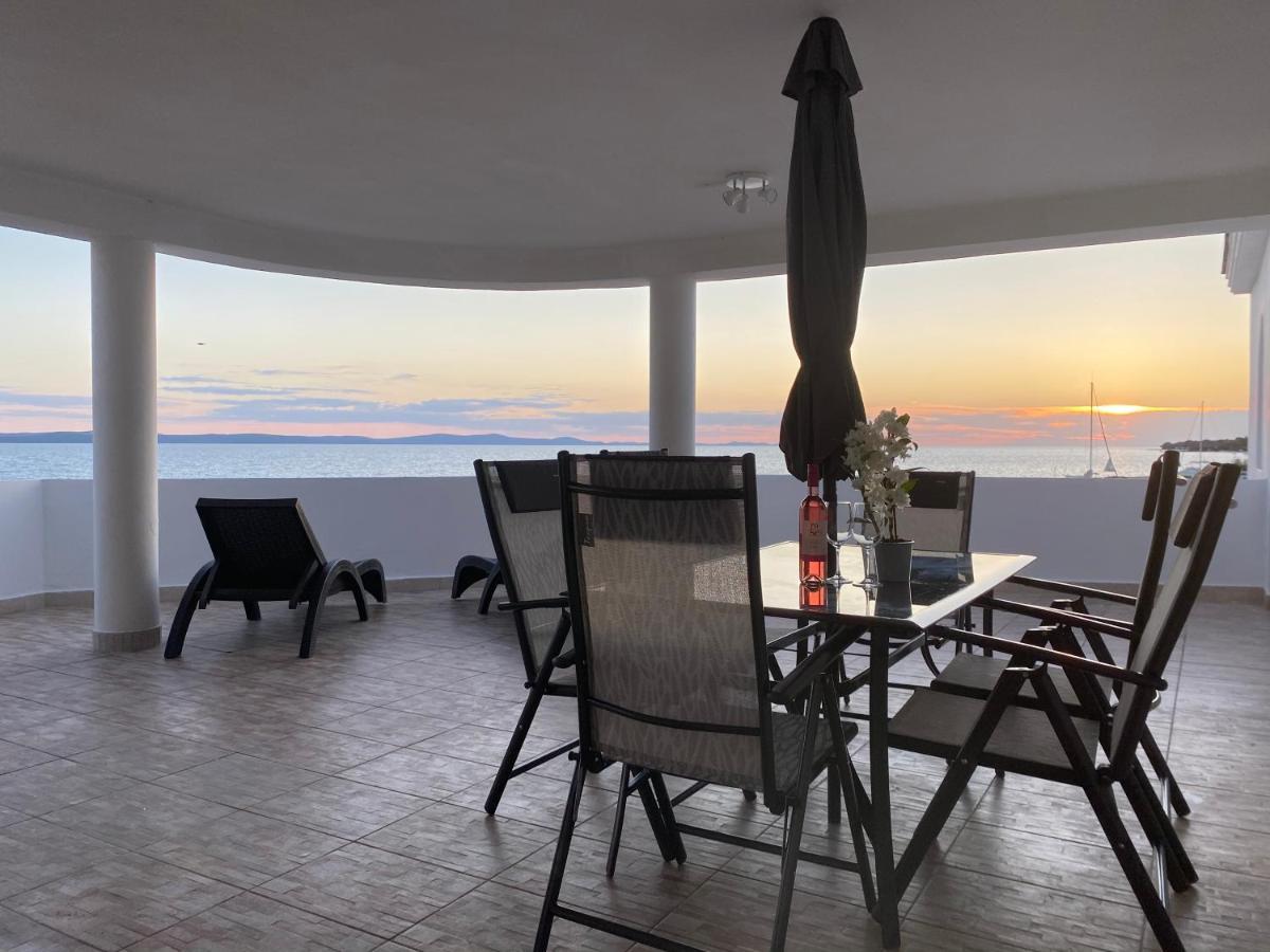 Villa Magia Sul Mare ペトルチャネ エクステリア 写真