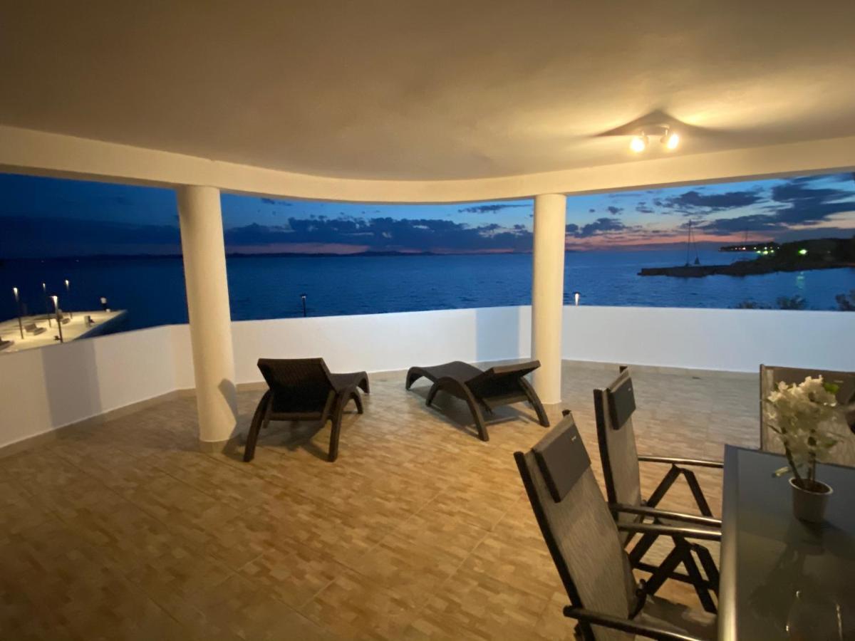 Villa Magia Sul Mare ペトルチャネ エクステリア 写真