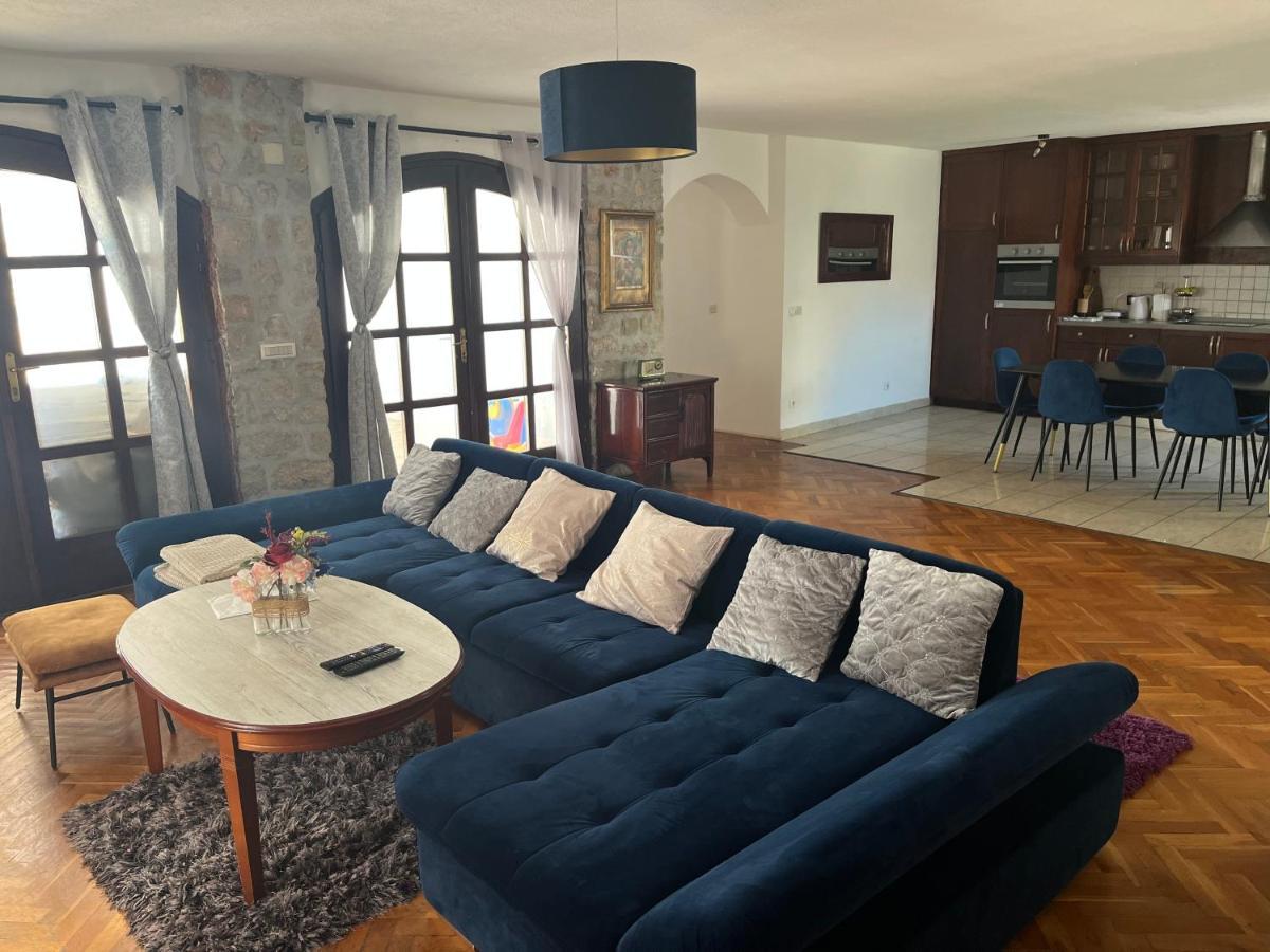Villa Magia Sul Mare ペトルチャネ エクステリア 写真