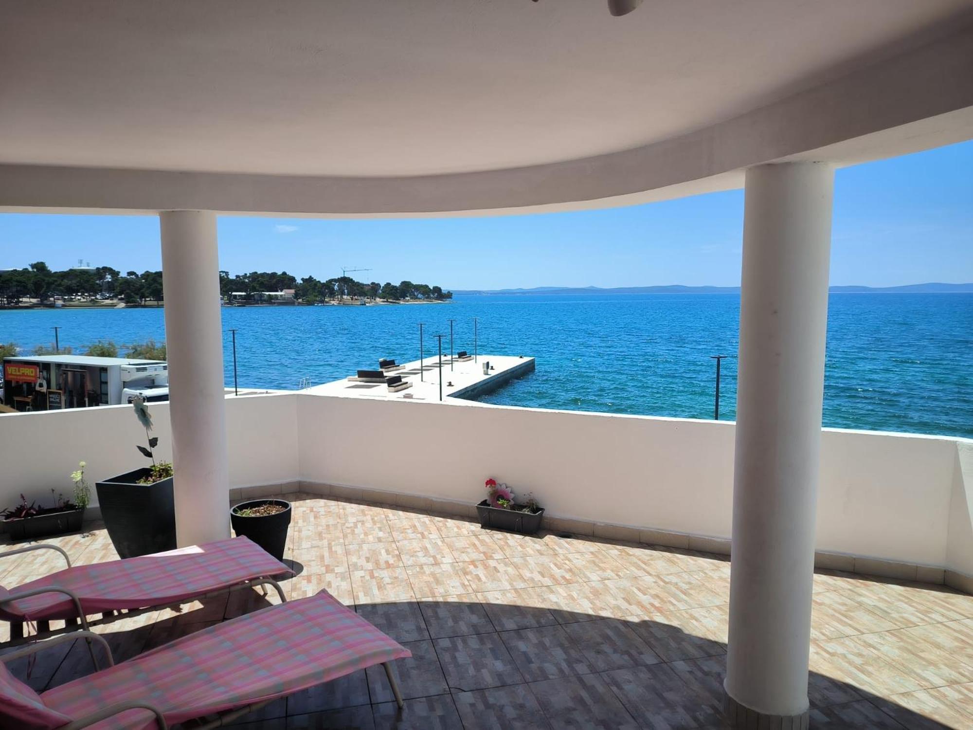 Villa Magia Sul Mare ペトルチャネ エクステリア 写真